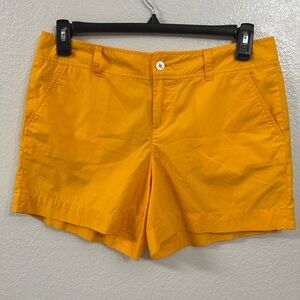 Lilly Pulitzer Women’s  Classic Shorts Yellow Orange Size: 8